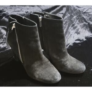 Sam Edelman Petty Suede Bootie 8.5 Ankle Boot Black Side Zip